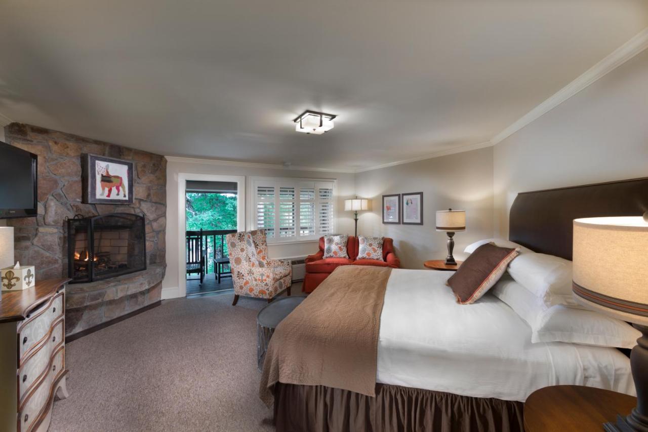 Motel 200 Main By Old Edwards Hospitality à Highlands Extérieur photo